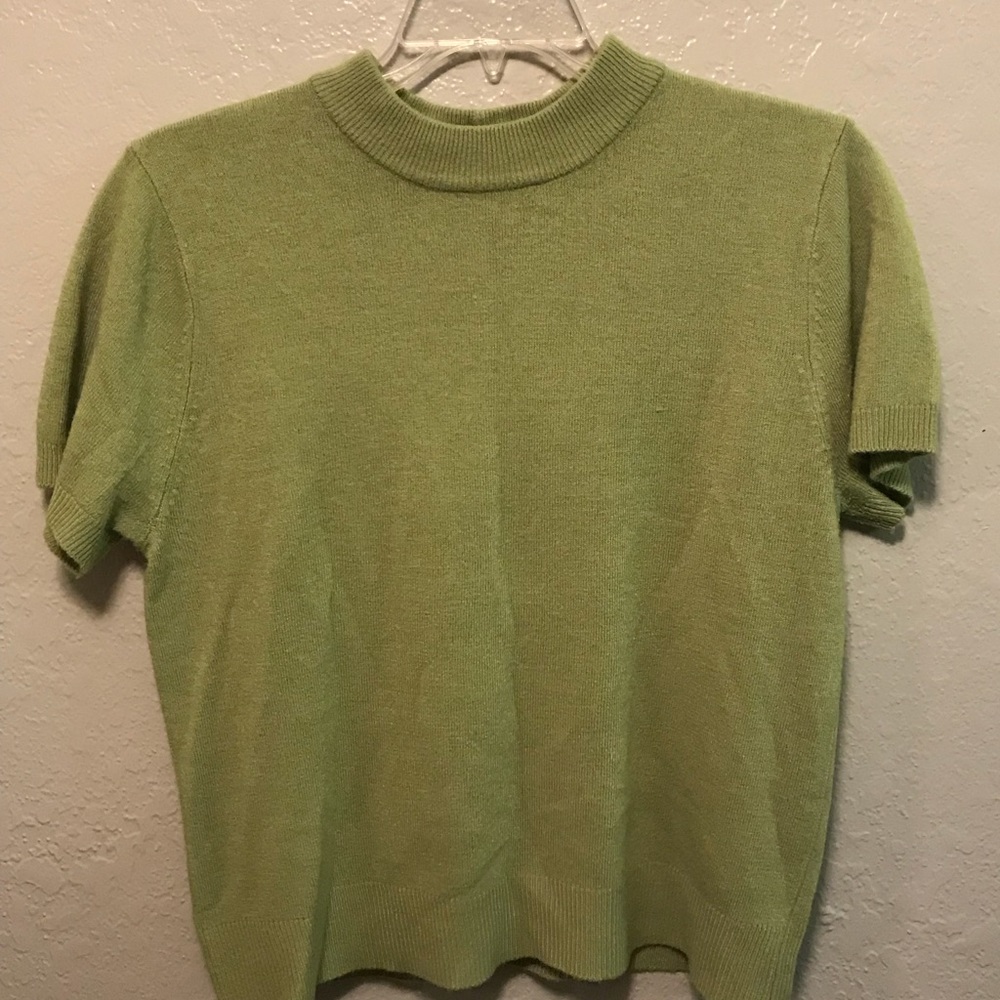 VINTAGE GREEN SWEATER 💚💚